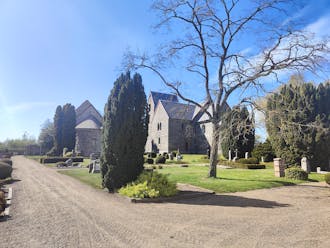 Østermarie Kirke i Østermarie på Bornholm