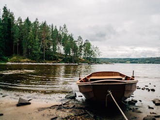 Ruderboot Am See 219175466 Adobe